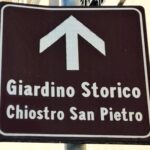 Insegna Giardino Storico – Chiostro di S. Pietro