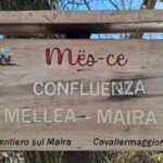 Sentiero sul Maira, Confluenza del Mellea nel Maira. Insegna Bilingue Italiano-Piemontese